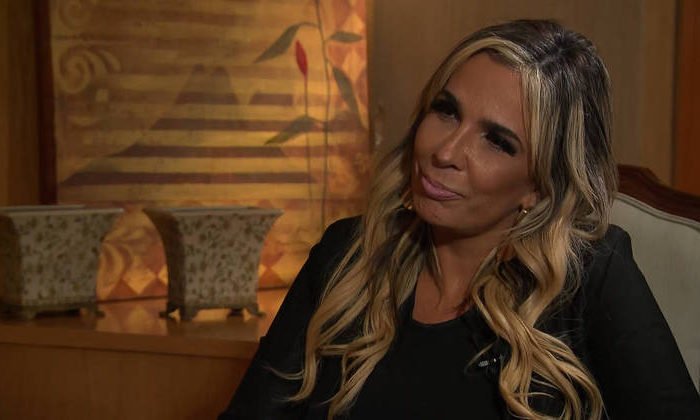 Conhecida por defender bandidos famosos, a advogada Flávia Froes conversou com a equipe da Record TV DIVULGAÇÃO/CÂMERA RECORD