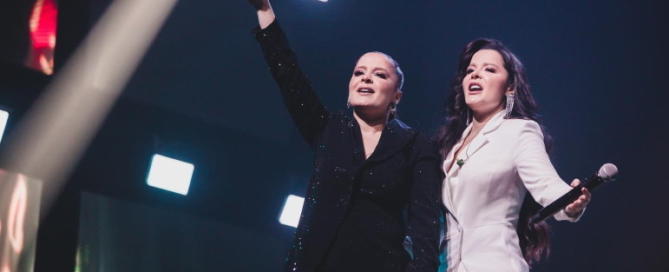 Maiara e Maraisa prestam homenagem emocionante para Marília Mendonça REPRODUÇÃO/INSTAGRAM