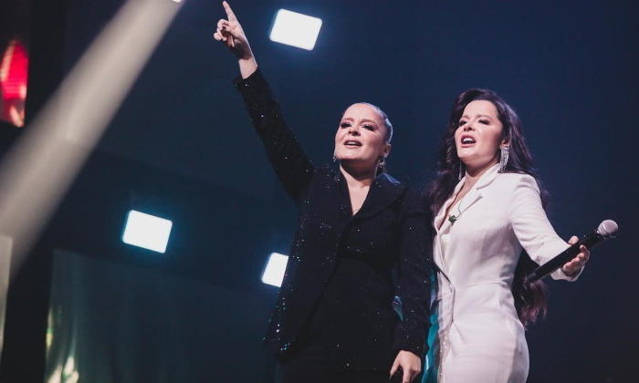 Maiara e Maraisa prestam homenagem emocionante para Marília Mendonça REPRODUÇÃO/INSTAGRAM