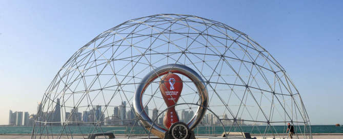 Relógio no Catar faz contagem regressiva para a disputa entre seleções MOHAMMED DABBOUS/REUTERS