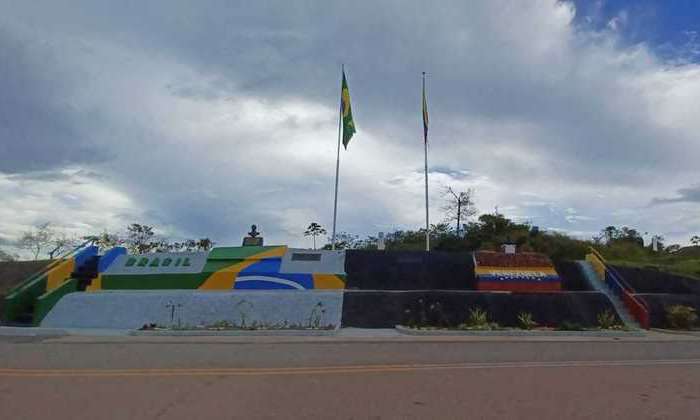 Fronteira de Pacaraima (RR) e Venezuela FÁBIO MENEGATTI